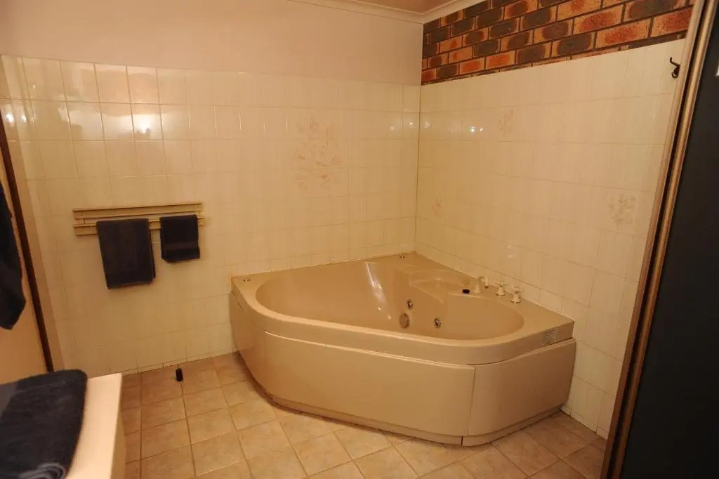 Horsham Mid City Court Motel