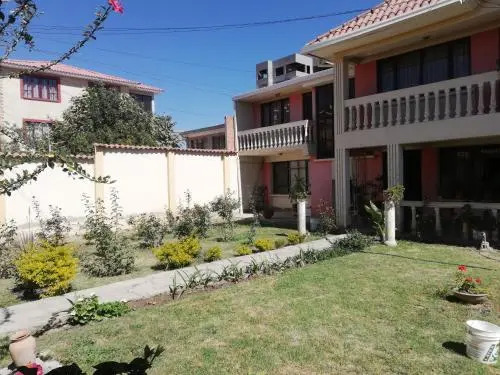 Casa De Familia