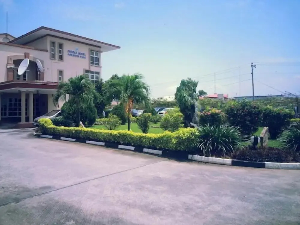 Oakwood Park Hotels