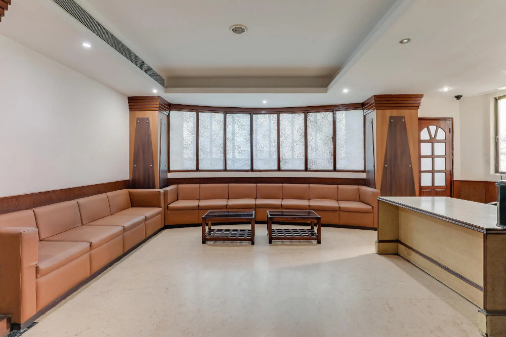 Hotel Ambarish Grand Residency