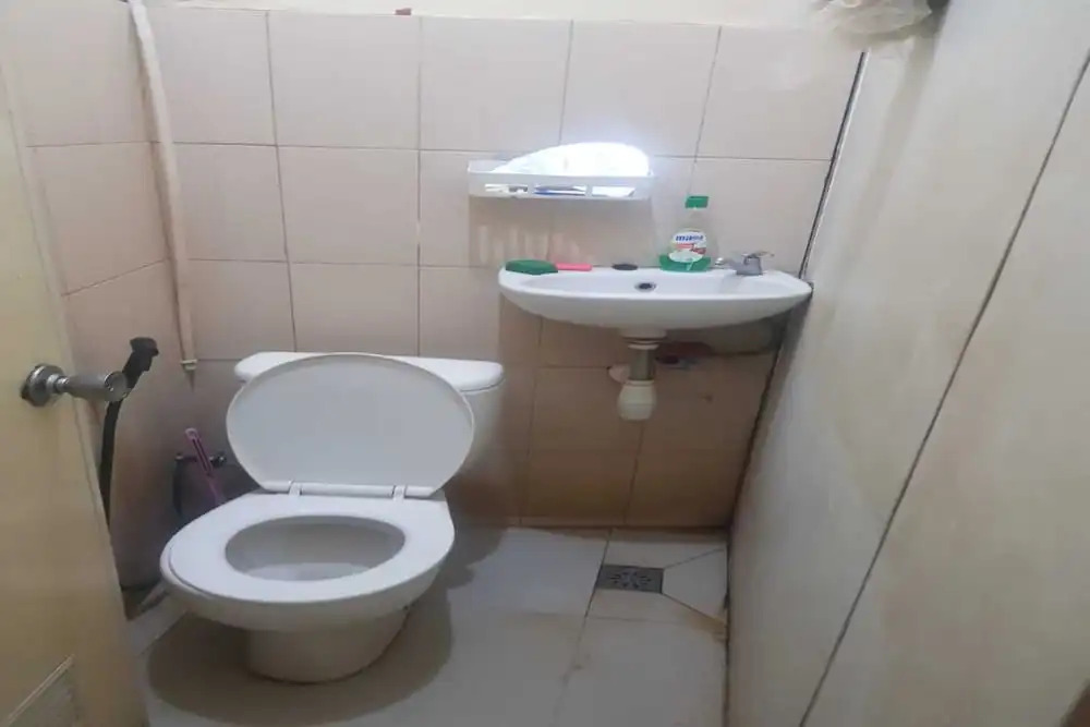 OYO 93863 Dv Homestay Syariah Genteng