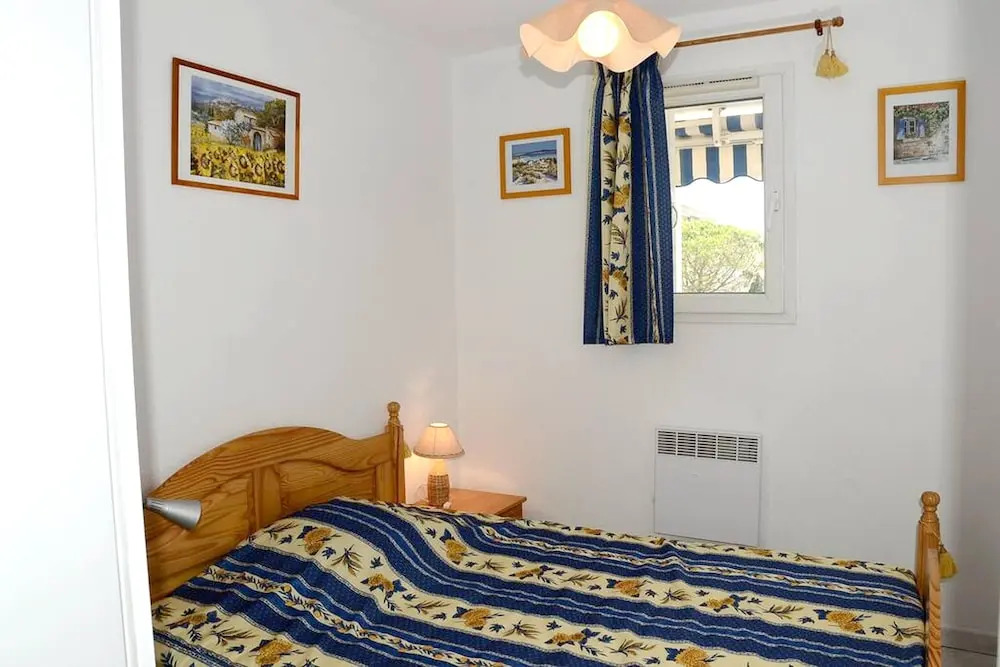 Apartment with 2 Bedrooms in Le Lavandou, with Shared Pool, Enclosed Garden And Wifi - 350 M From the Beach