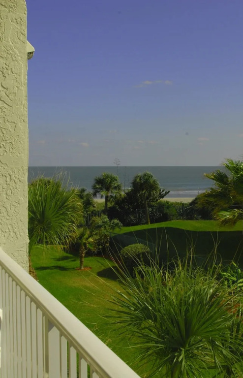 Sandcastles - Cocoa Beach Oceanfront Condos with Heated Pool Tennis