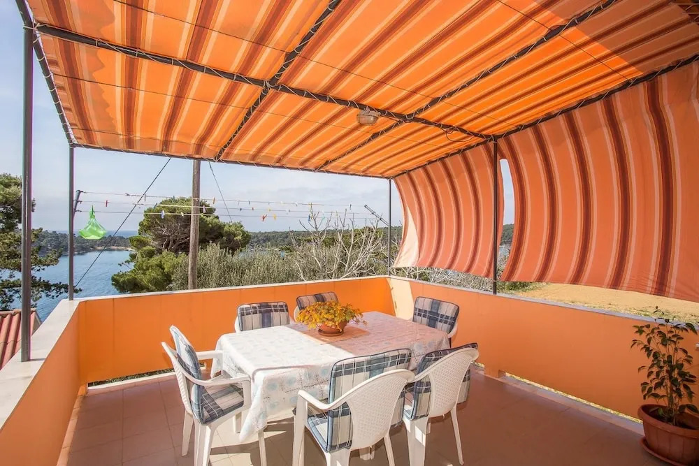 Apartments Dominik Rab / Two Bedrooms A1