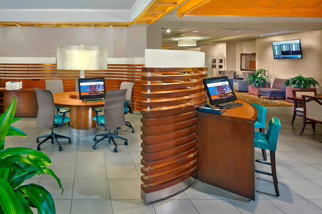 Sheraton Hartford Hotel at Bradley Airport