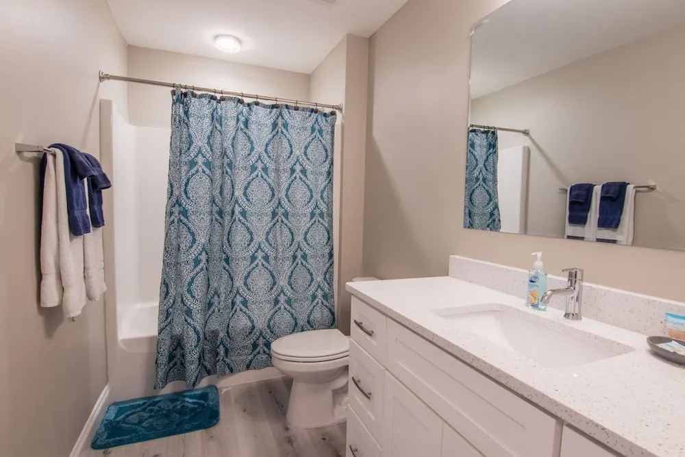 3919 Ocean View Drive - 4 Br Home