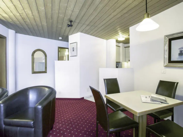 Apartment Chalet Abendrot apARTments-10 by Interhome