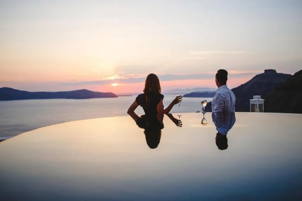 Porto Fira Suites