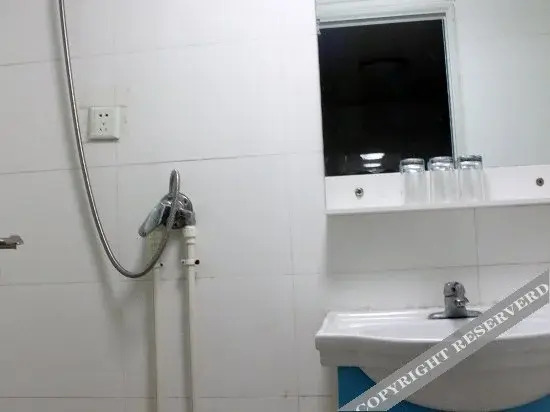 World Aladdin Hotel (Huanhai Road Ocean Science and Technology Museum Branch)