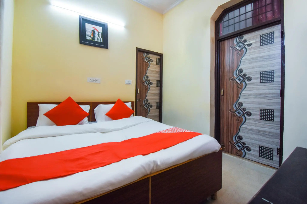 OYO 67289 Hotel Kaushik