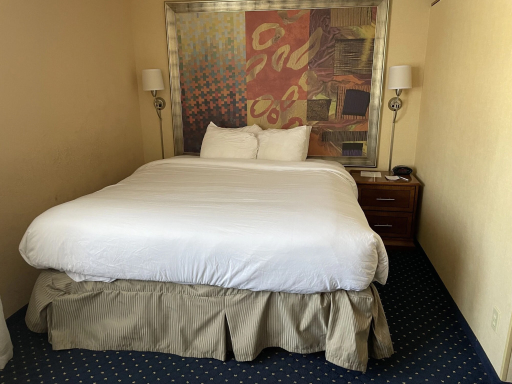 Howard Johnson by Wyndham Merrillville
