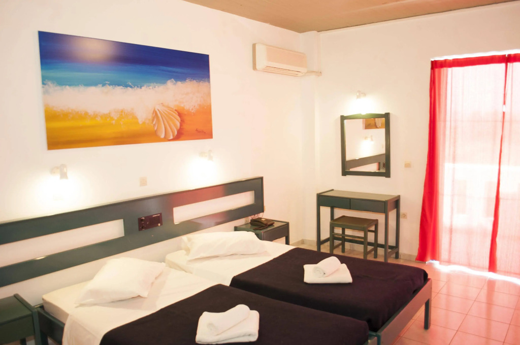 Bouradanis Art Hotel