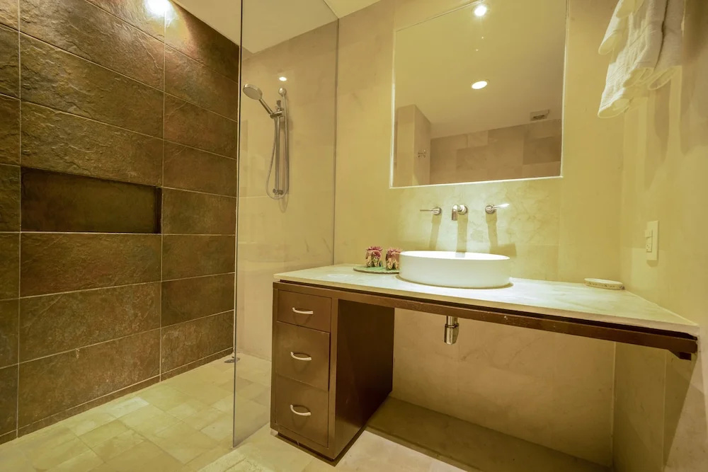 Via 38 A13 - Modern Condo - At Via 38