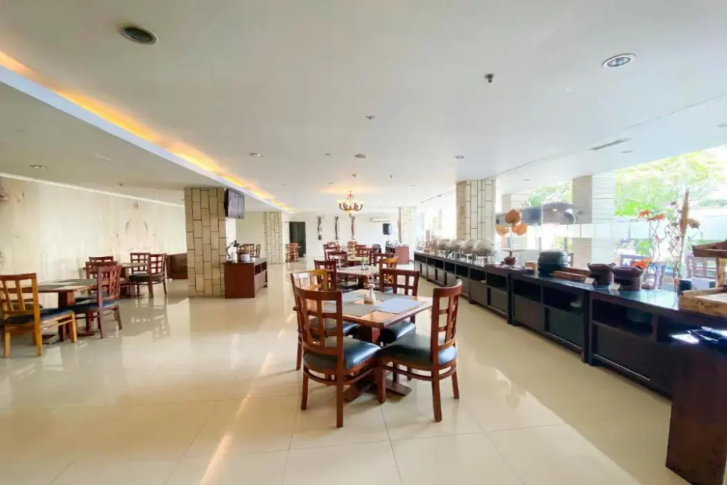 Vrata Hotel Yogyakarta