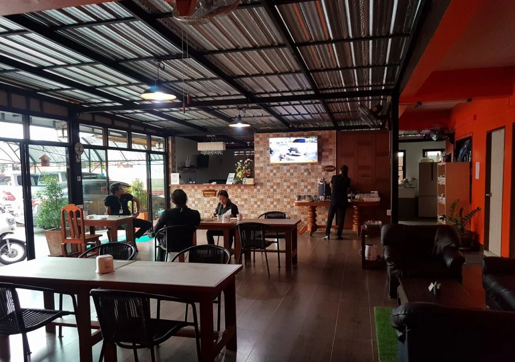 Chat House Chiang Rai