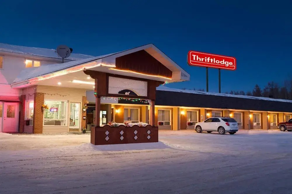 Chimo Motel