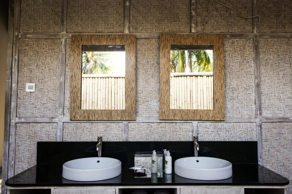 Sunset Palms Resort