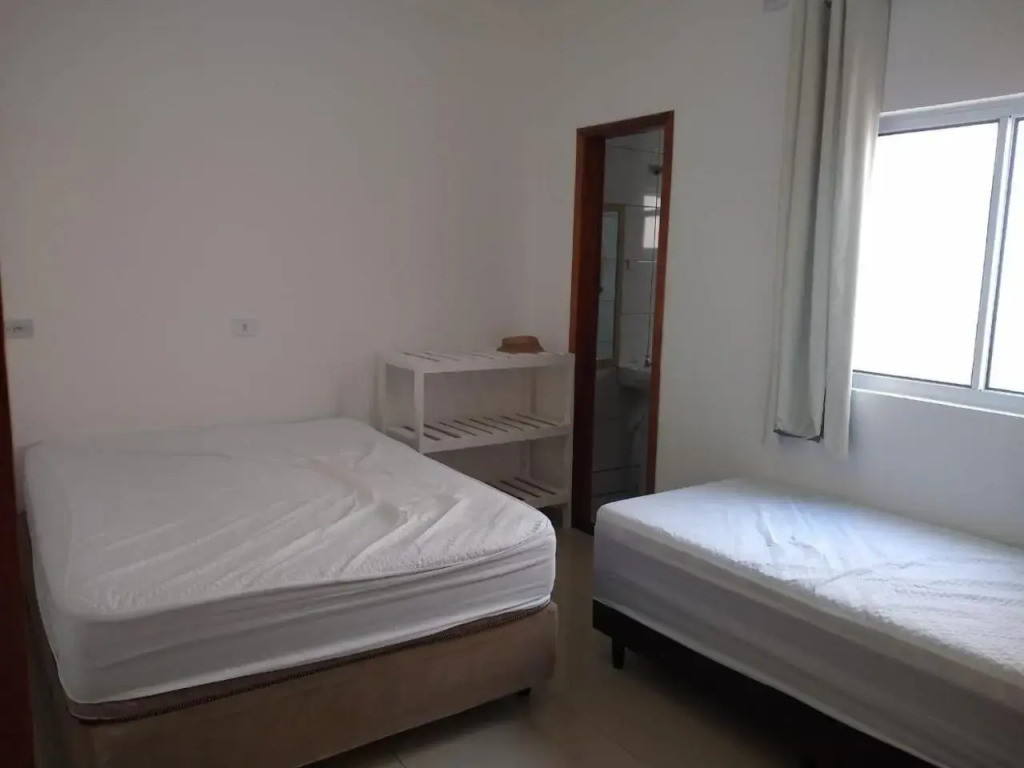 Casa Nova com Piscina 3 quartos