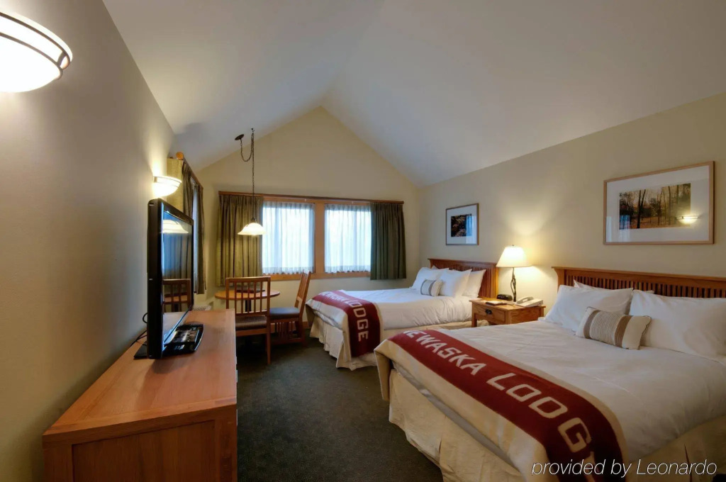 Minnewaska Lodge