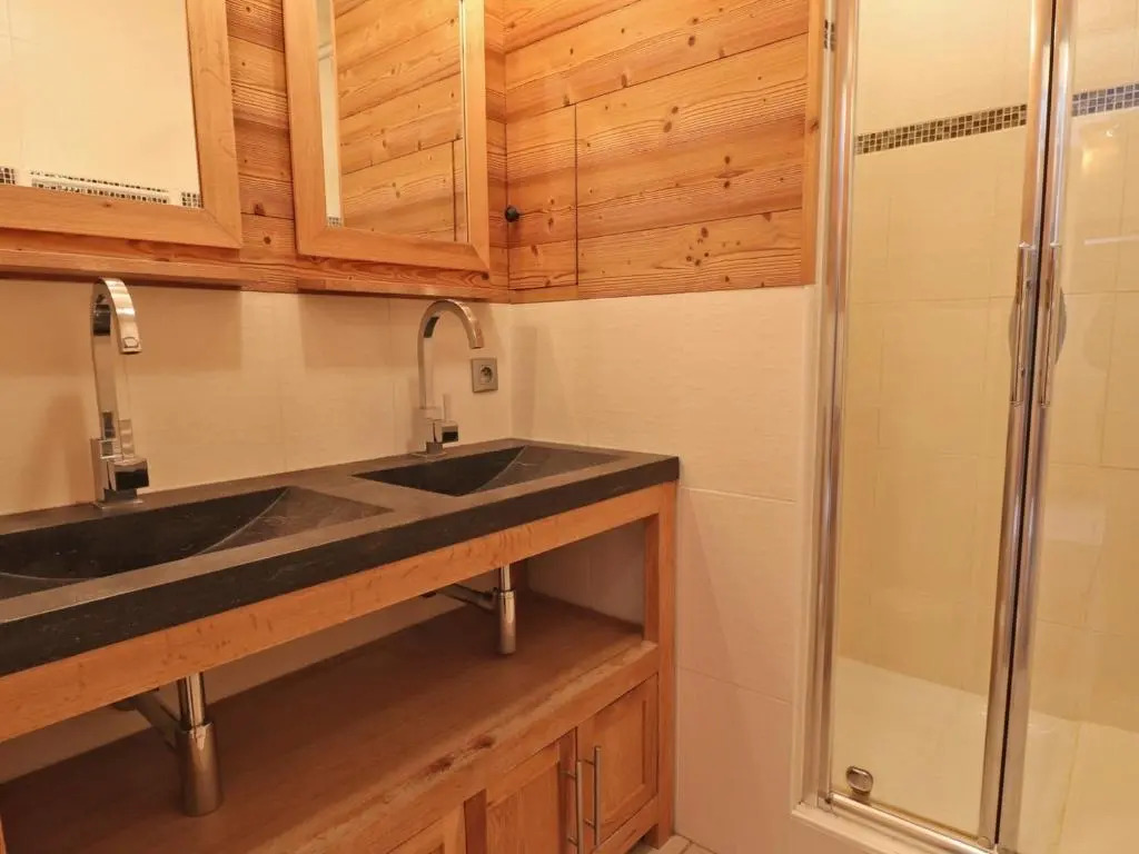 Appartement Méribel, 3 pièces, 6 personnes - FR-1-182-199