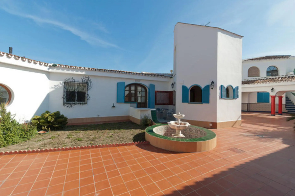 Apartment in Velez Malaga, Malaga 103073