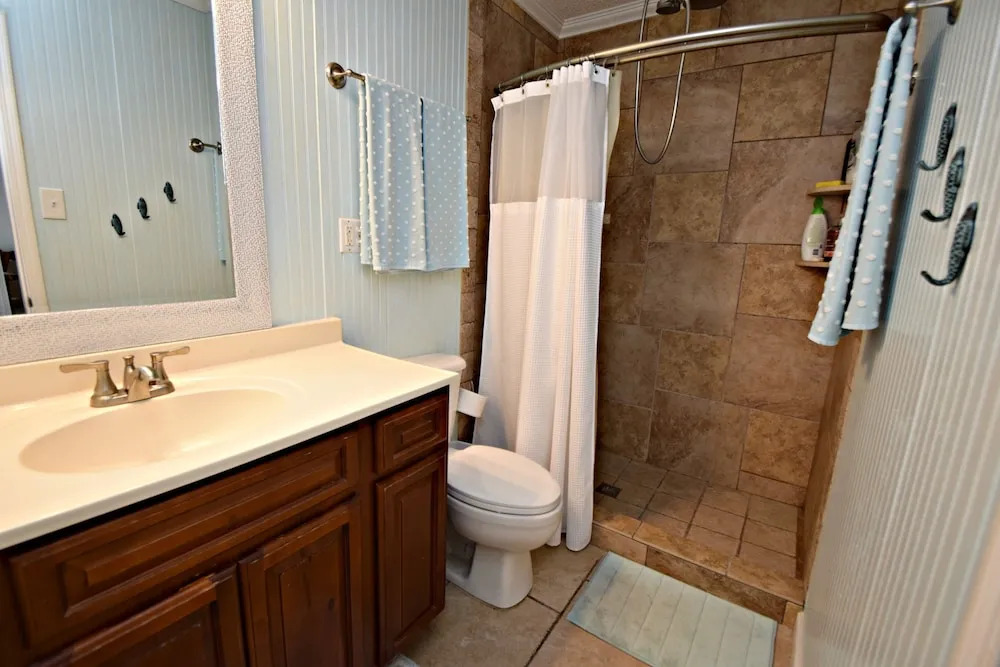 Lagoon Lanai 4 Bedroom Home