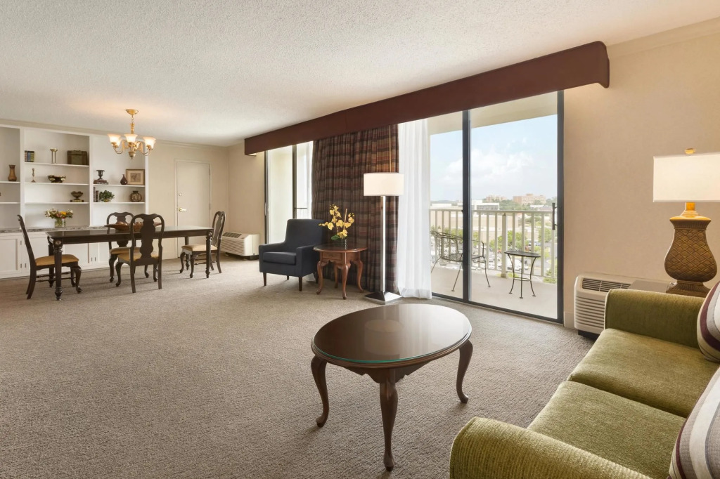DoubleTree by Hilton Washington DC North/Gaithersburg