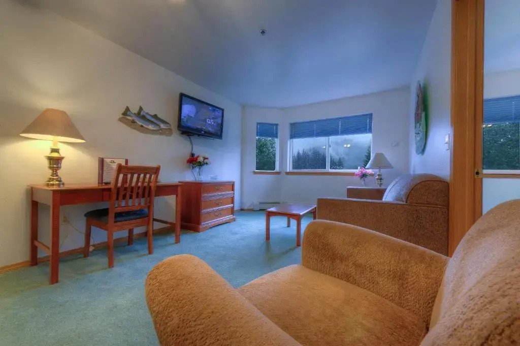 Frontier Suites Hotel in Juneau