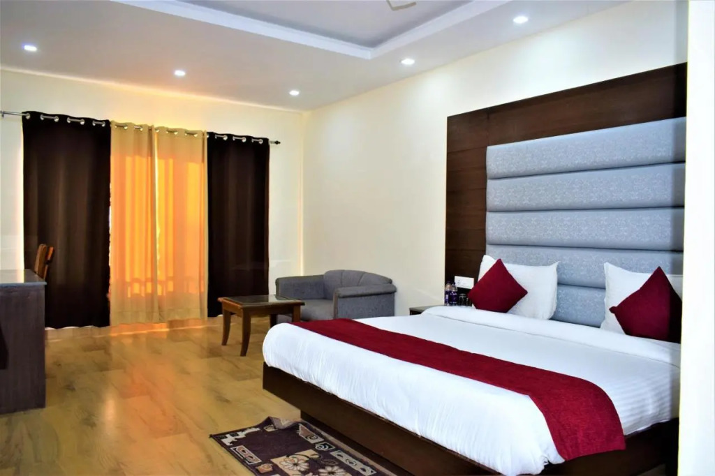 Hotel Phoenix