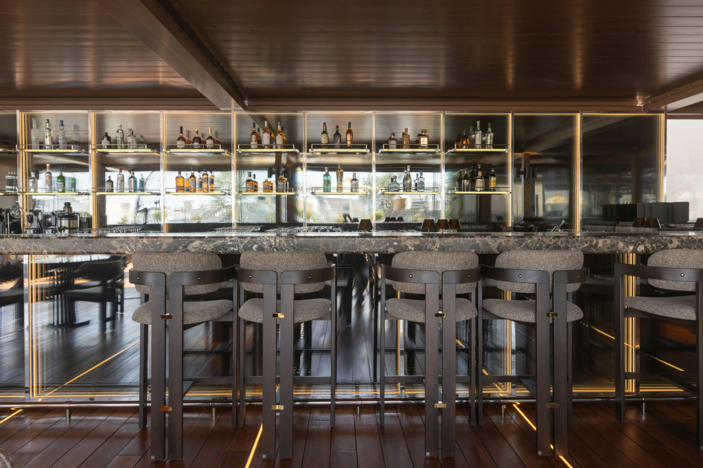 Adia Aluma Athens, Curio Collection By Hilton