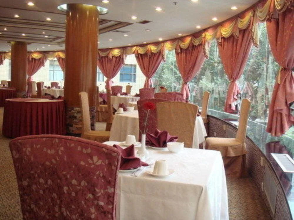 Le Garden Hotel