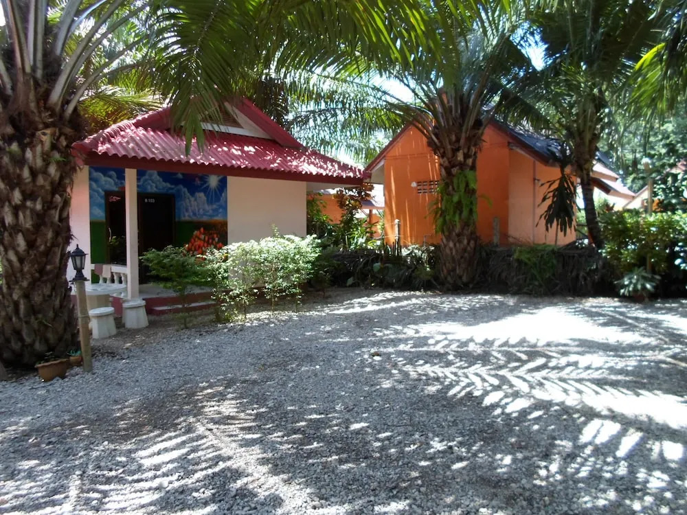 Bantatuk Resort & Restaurant