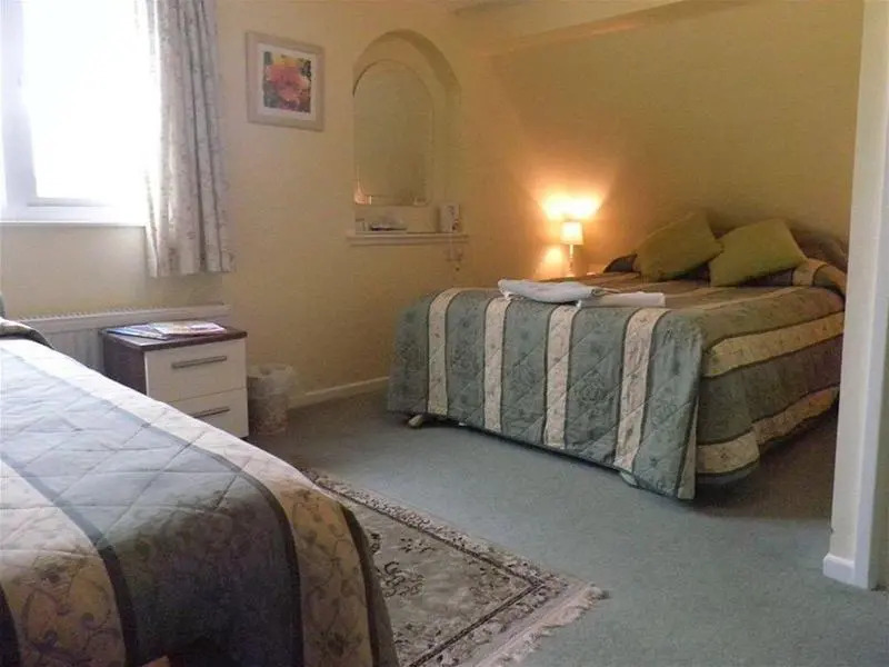 Midway Guest House