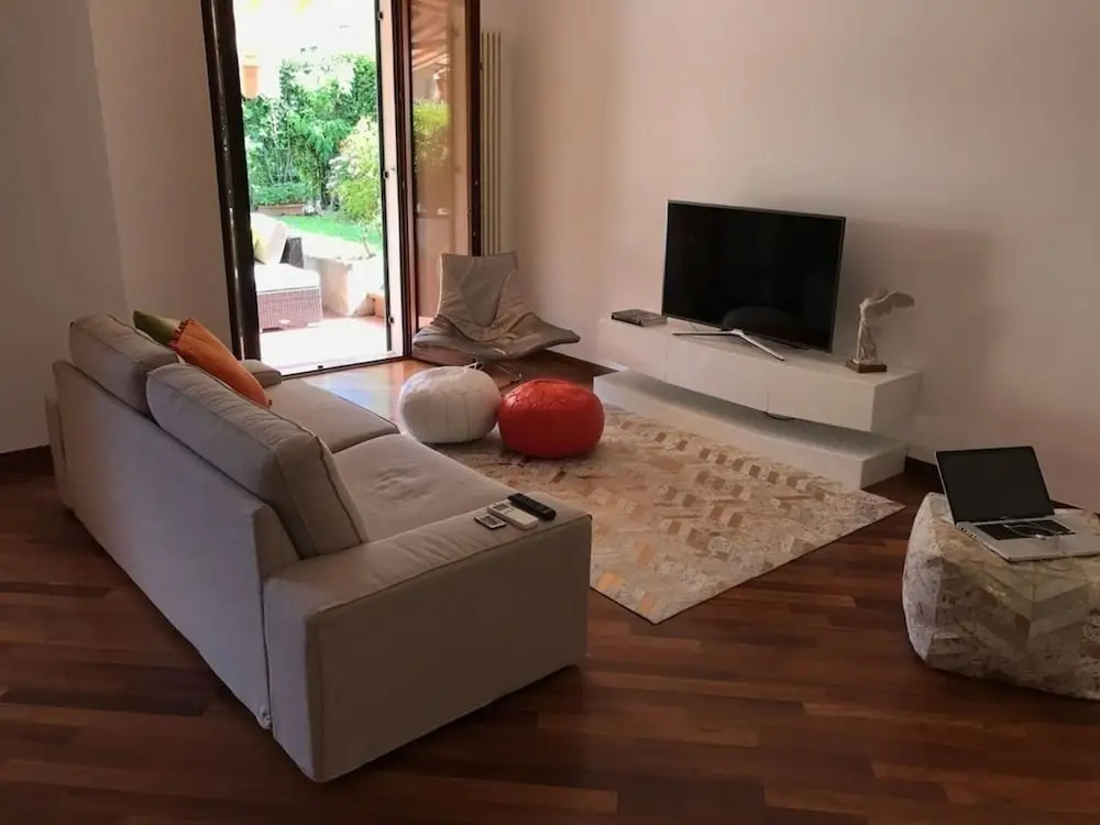 Charming 3 Bedroom Villa in Calmasino