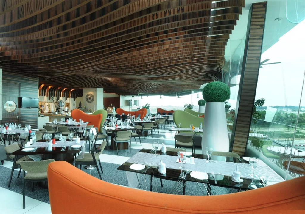 Sunday Hotel Subang