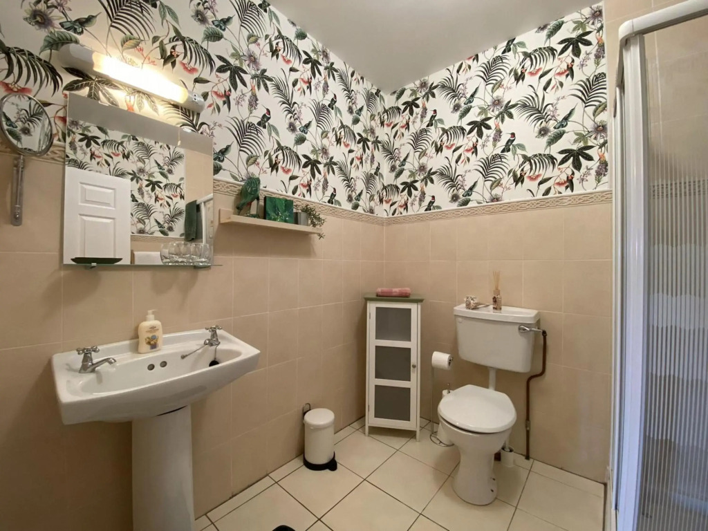 Apartment 432 - Clifden