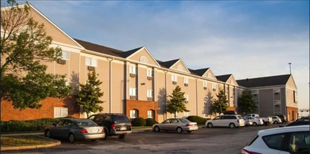 InTown Suites Extended Stay St. Louis MO - St. Charles