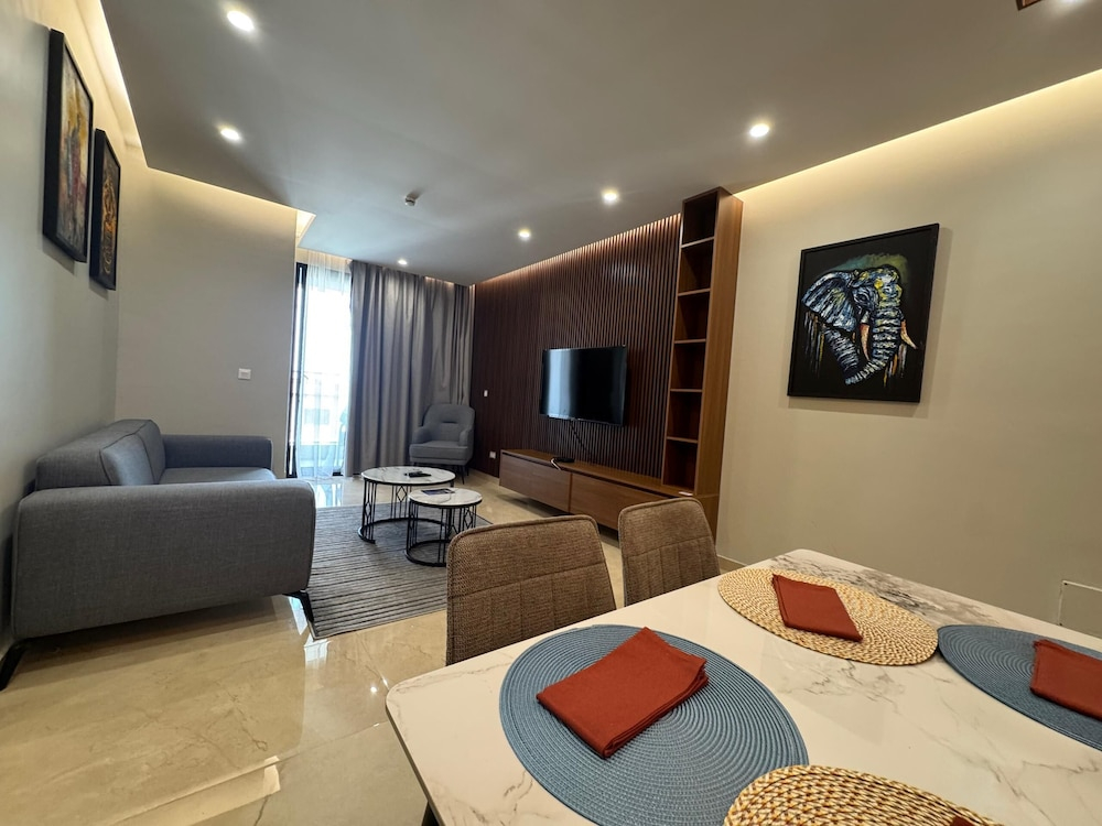Bravia Residence by Cozy