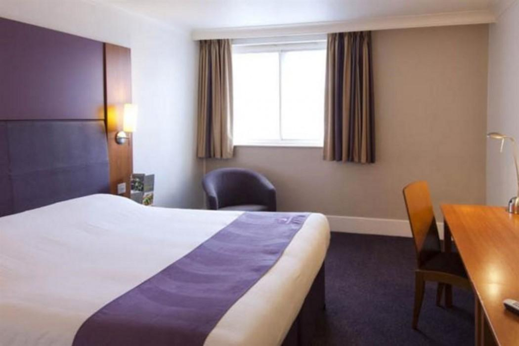 Premier Inn Coventry South - A45
