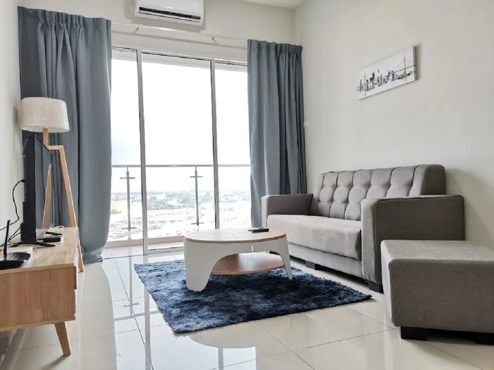 Parkland Residence Melaka Homestay By Lawivy