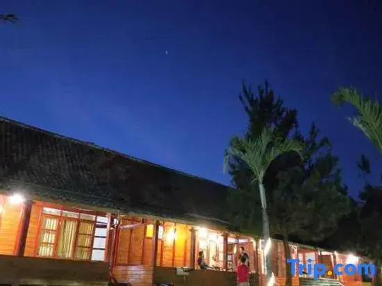 Villa Marindu and Glamping