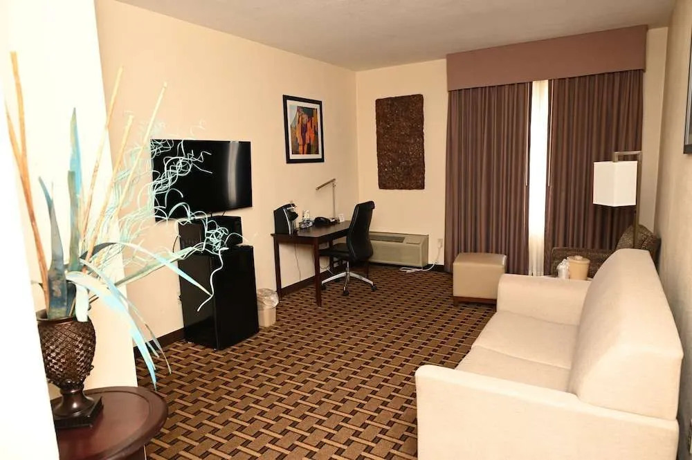 Sonesta Essential Hotels Overland Park