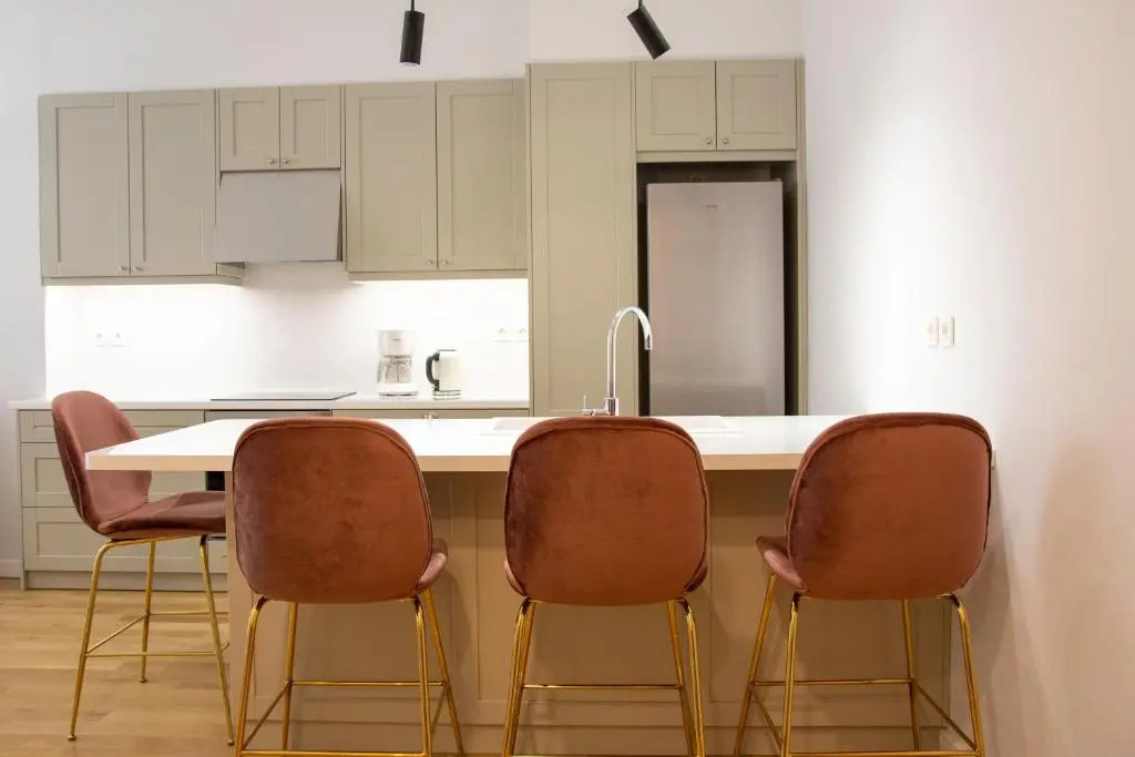 Classy Chic Design Apartment with Balcony At Acropolis