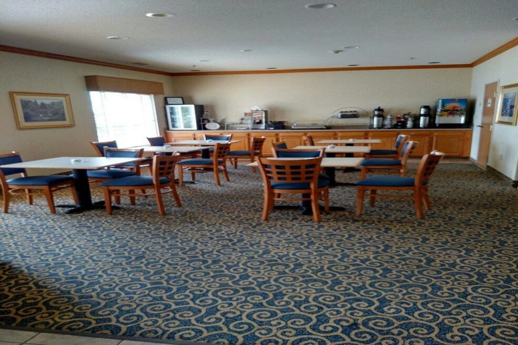 Holiday Inn Express - Toledo West - Napoleon by IHG