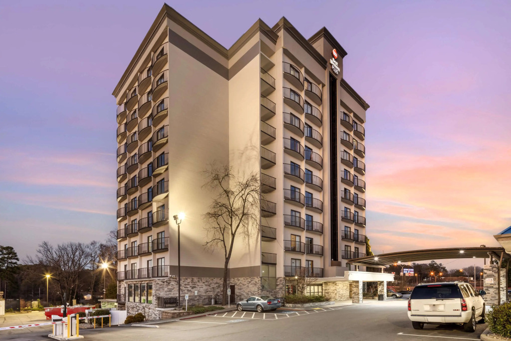 Best Western Plus Atlanta Airport East