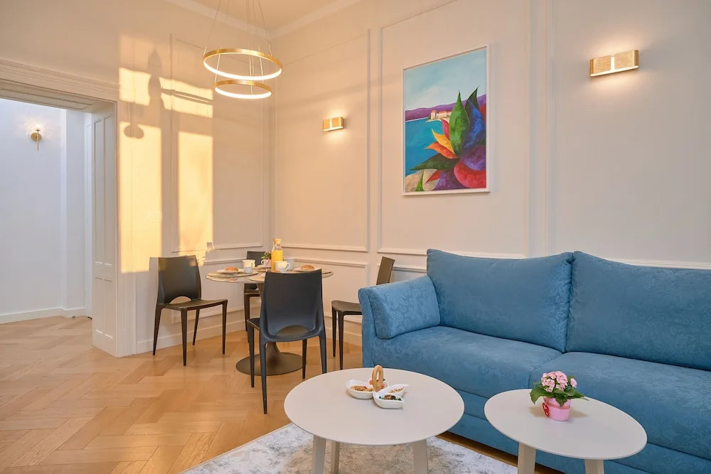 Salve Luxury Apartment by Litto