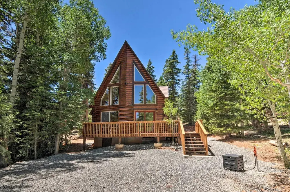 Walk to Duck Creek Village: A-Frame Getaway