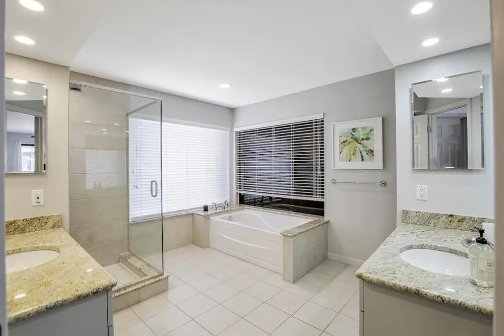 621 Diplomat Ct. Home #65784 3 Bedrooms 2 Bathrooms Home