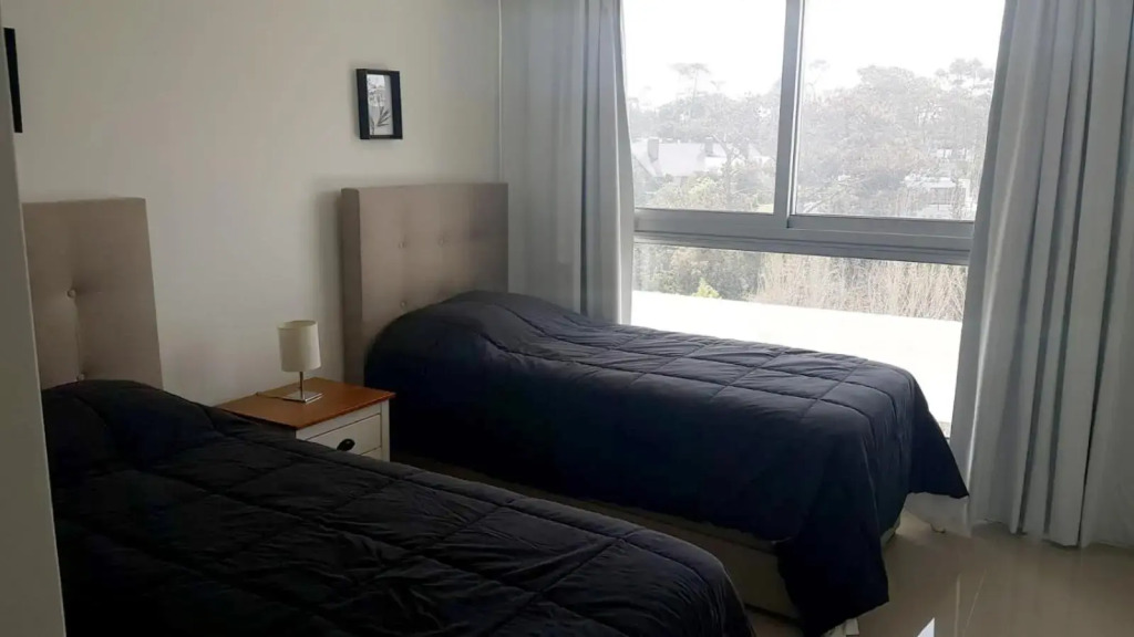 Departamento con terraza propia - Edificio Lumiere Punta del Este