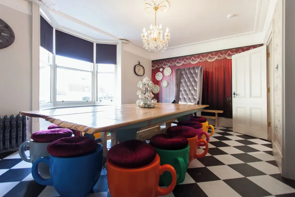 Wonderland House